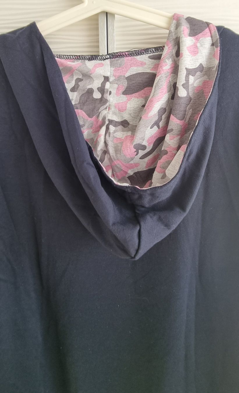 Maglioni & Felpe: Umstands-Pullover/Jacke gr.42 – Usato da Grossdietwil venduto da GNOM313 2