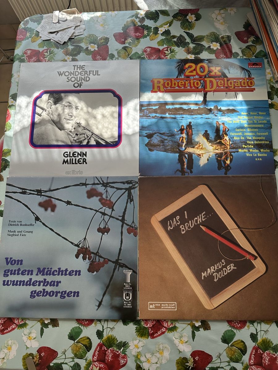 Dischi in vinile: Schallplatten Sammlung mit diversen Genres – Usato da Bettingen venduto da Seenz 6