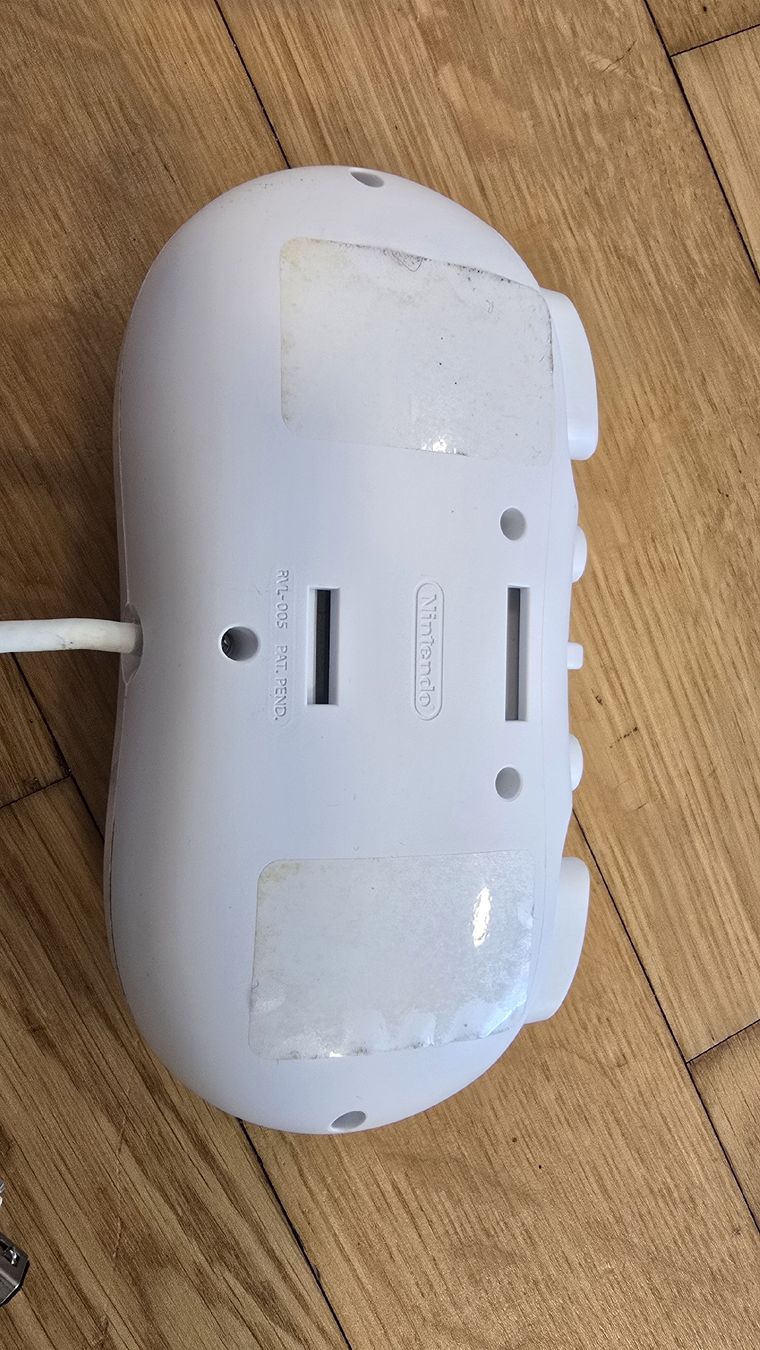 Nintendo Manettes: Nintendo Wii kontroller – D'occasion à Lenzburg par cameleoncolor 2