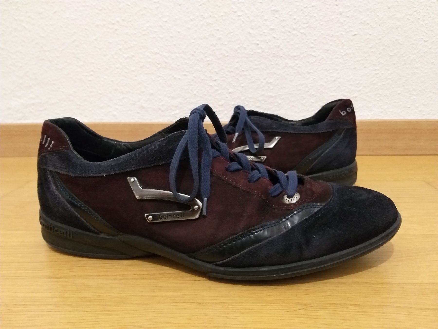 Scarpe da uomo: ROBERTO BOTTICELLI Sneakers pointure / Nummer 39 – Usato da Cossonay-ville venduto da Super-Price-Quality