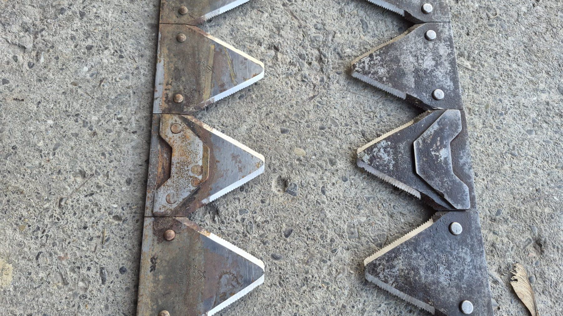 Rapid Zubehör Traktoren & landw. Fahrzeuge: Rapid Motormäher Messer 1.9 m – Gebraucht aus Niederwil AG von Maeder_AG 3