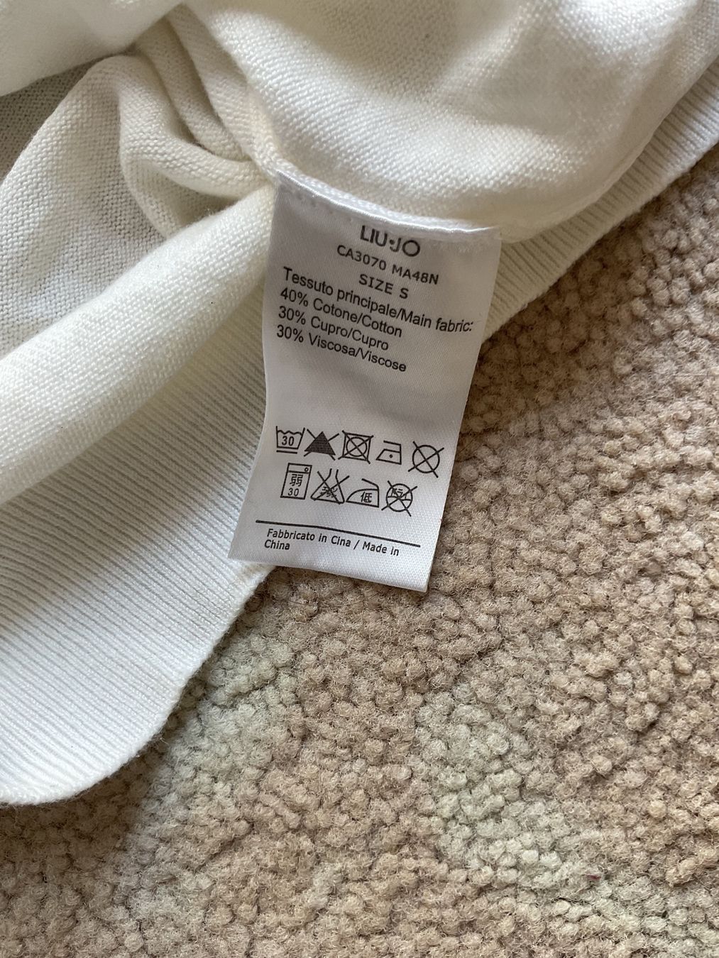 Liu Jo Maglioni & Felpe: Kurzarm Pullover Liu Jo – Usato da Dielsdorf venduto da Jgent 2