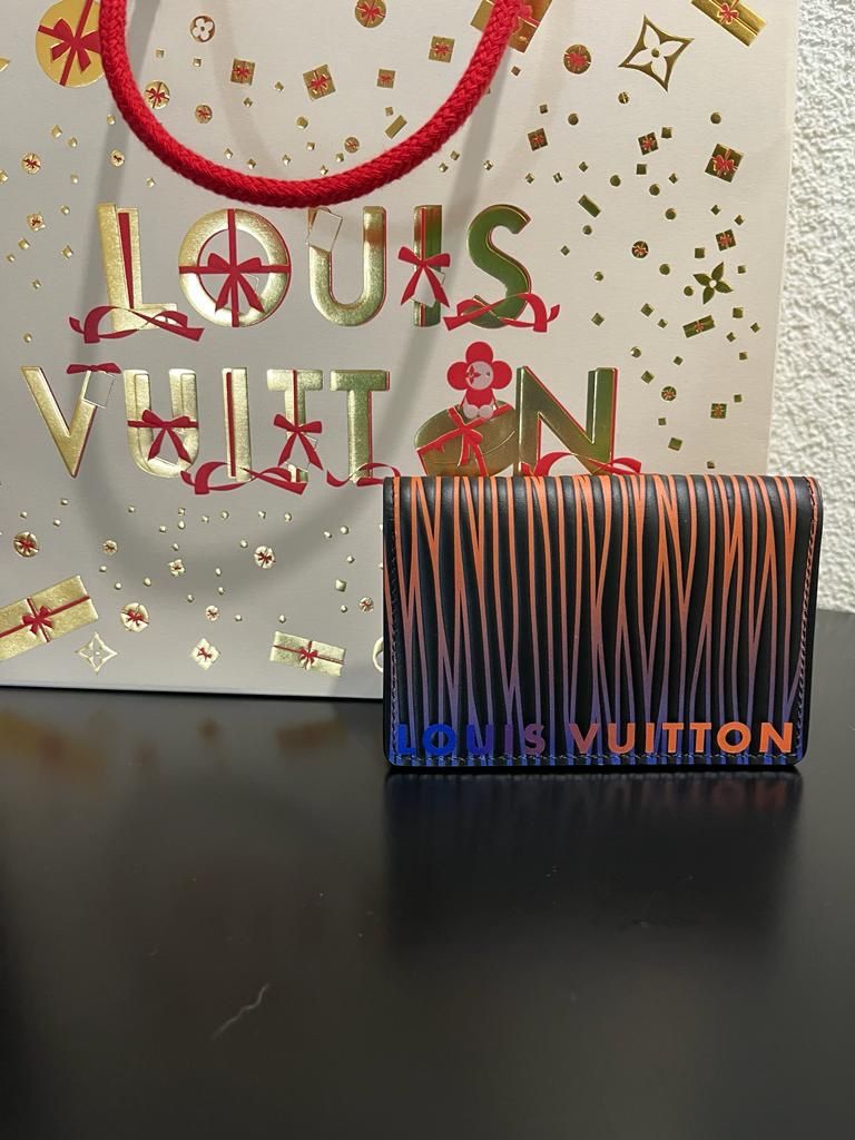 Louis Vuitton Portafogli: Organizer de poche Louis Vuitton série limitée – Nuovo e nell'imballaggio originale da Ecublens VD venduto da mar_qw6r