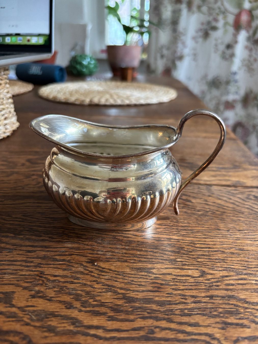 Caraffe: Englisches Sauciere antik versilbert – Usato da Laufenburg venduto da Heuguemperli111