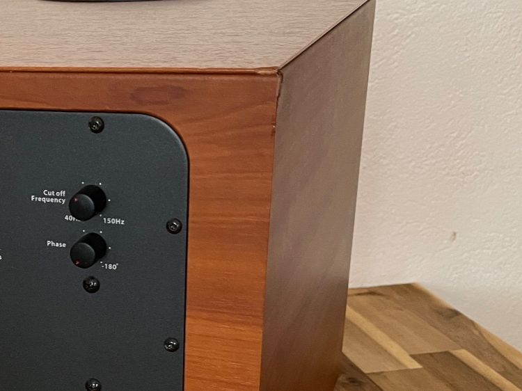 Jamo Home Cinema: Jamo Subwoofer E8 SUB – Usato da Pratteln venduto da Zen200 5
