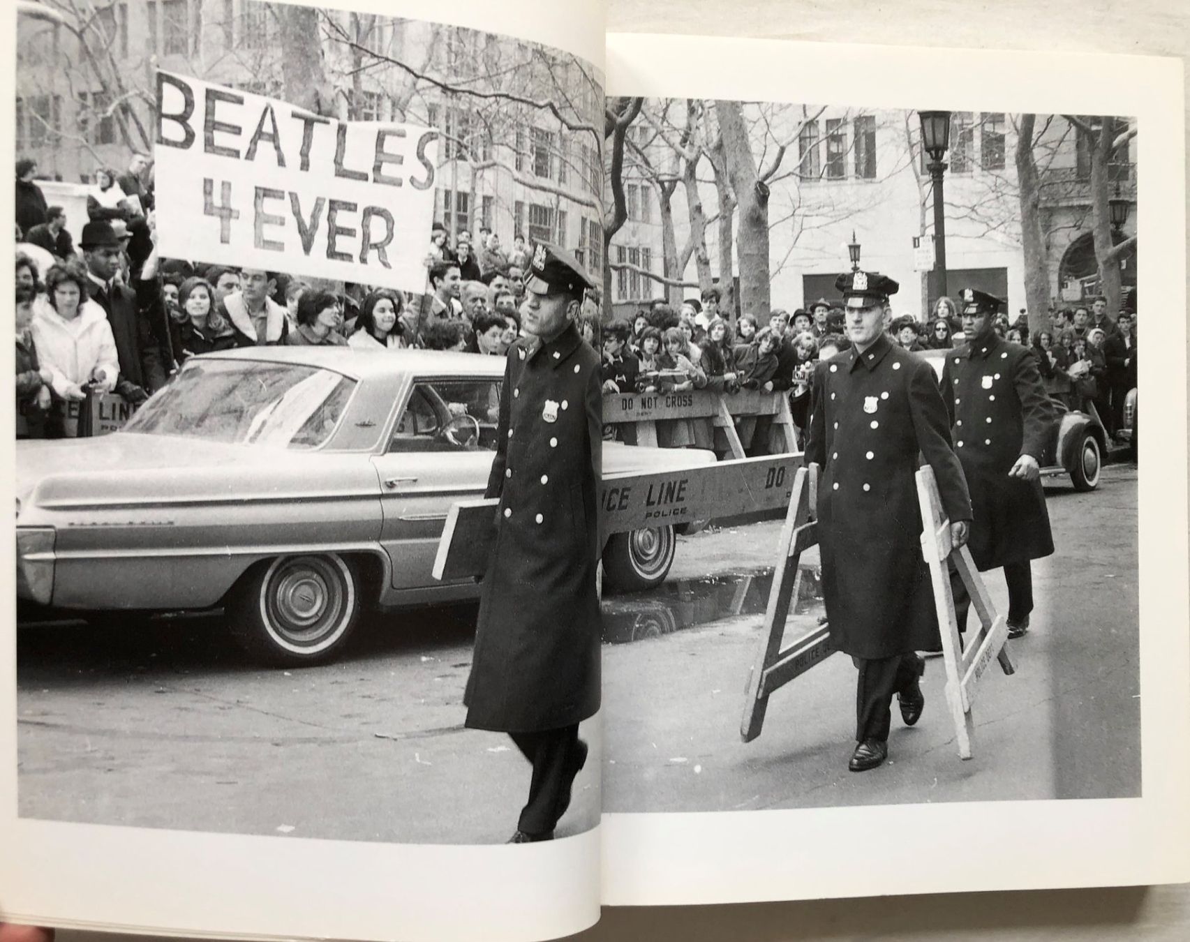 Libri: FOUR EVER - Die Geschichte der Beatles – Usato da Schaffhausen venduto da durruti 1