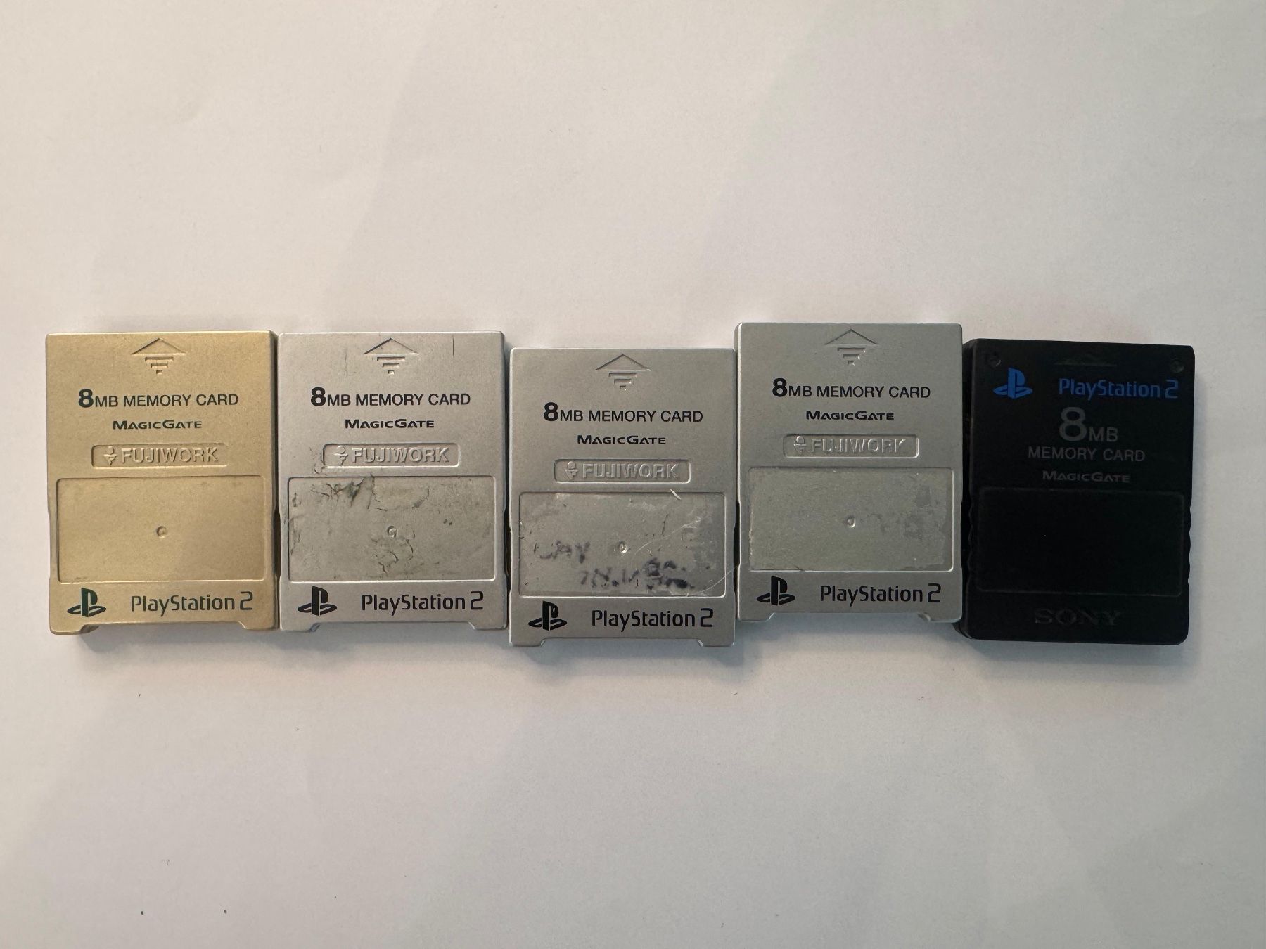 Sony Unités de mémoire & Cartes mémoire: PS2 MEMORY CARDS 8mb – D'occasion à Möhlin par HomebrewLoverBasel 3