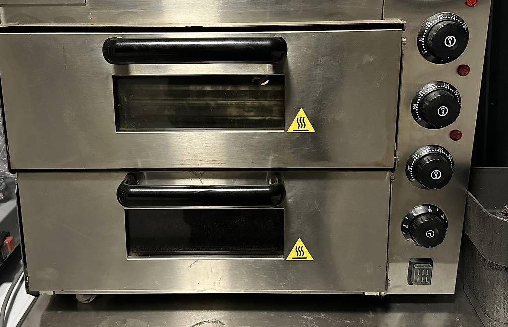 Cucine complete: Materiale take away – Usato da Bellinzona venduto da son_5y7x 2