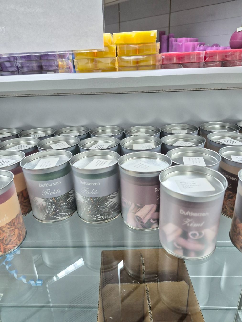Candele: 483 Posten Duftkerzen aus Liquidation – Nuovo (secondo la descrizione) da Derendingen venduto da Meisterstuecke 2