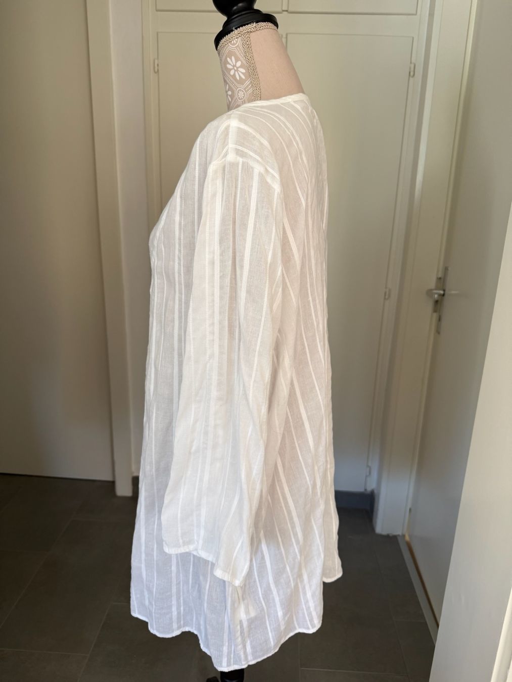 Camicette: Marks & Spencer - Blouse - grande taille - 24UK – Usato da Sion venduto da accroshoes 1