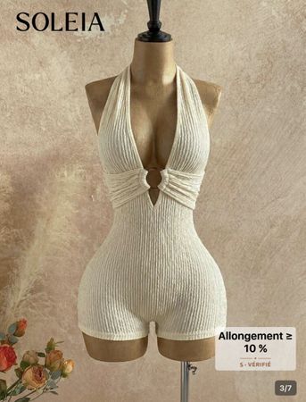 Combinaison d'été écrue, taille M super état!
