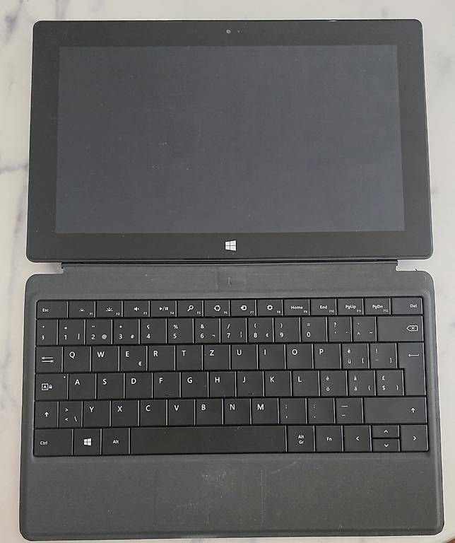 Tablettes PC: Microsoft Surface Pro - Windows 8 Pro - 64 GB, Top! – D'occasion à Au ZH par Niko.niko90 4