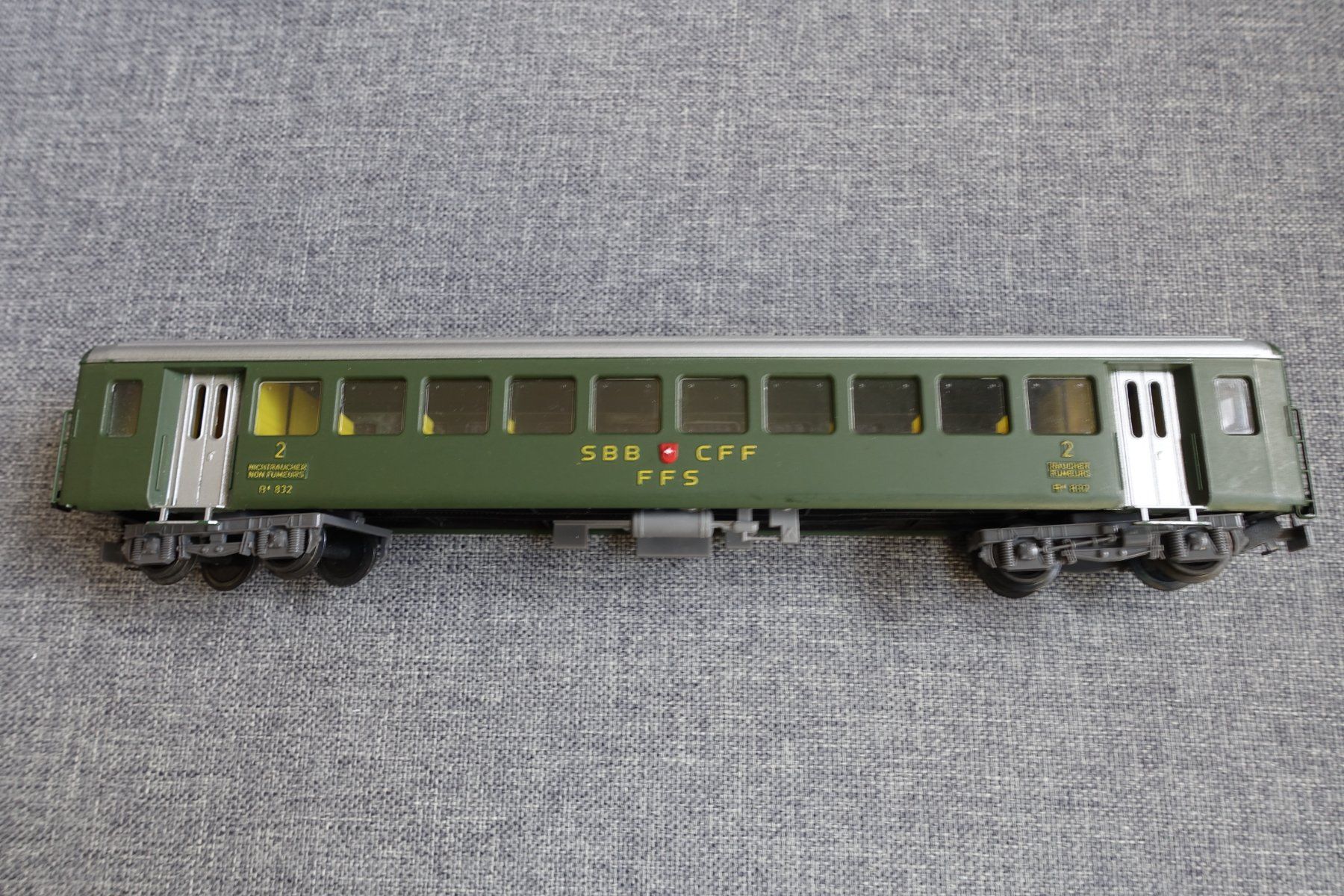 Kleinbahn Modelleisenbahnen: KLEINBAHN No. 381 SBB/CFF Einheitswagen 2. Klasse – Gebraucht aus Wallbach von Sarrows 1