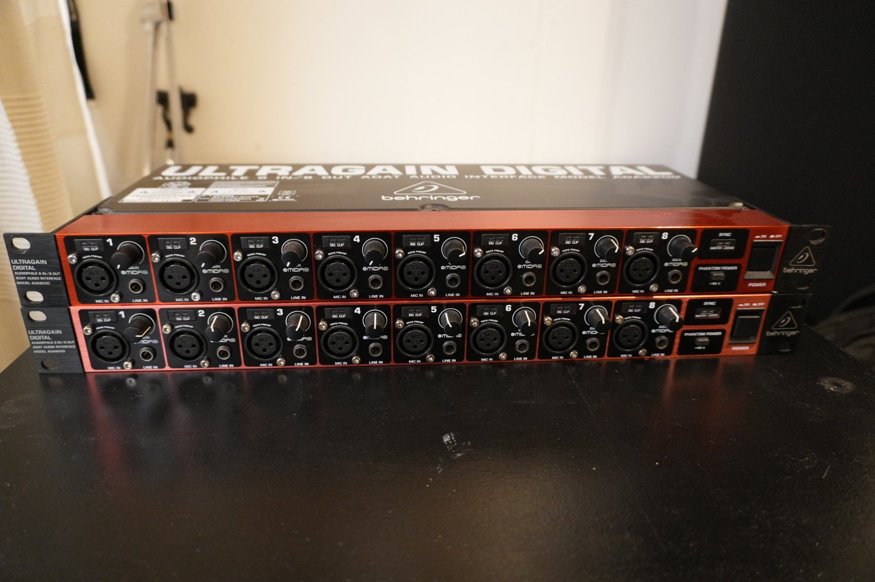 Behringer Attrezzatura per studi di registrazione: Behringer Ultragain Digital ADA8200 – Usato da Ostermundigen venduto da ste-70
