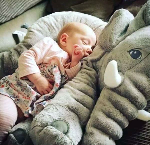 Giocattoli: Peluche XXL Eléphant bébé – Nuovo e nell'imballaggio originale da Gurmels venduto da Swisspod 1