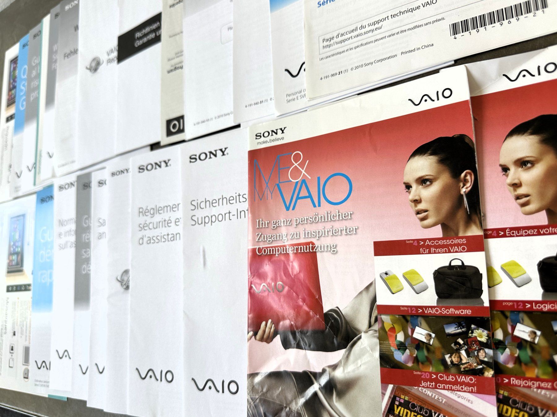 Vaio Portables: SONY, VAIO, Personal Computer, Model SVE171C11M, orgi. Kabel – D'occasion à Zürich par alocinnovregnes 8