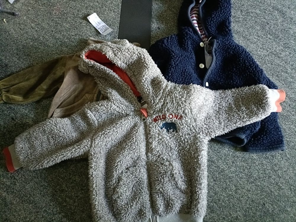 Ensembles coordonnés: Kleiderpacket Gr. 74 / 51 Teile – D'occasion à Tenniken par Pasci1990 7