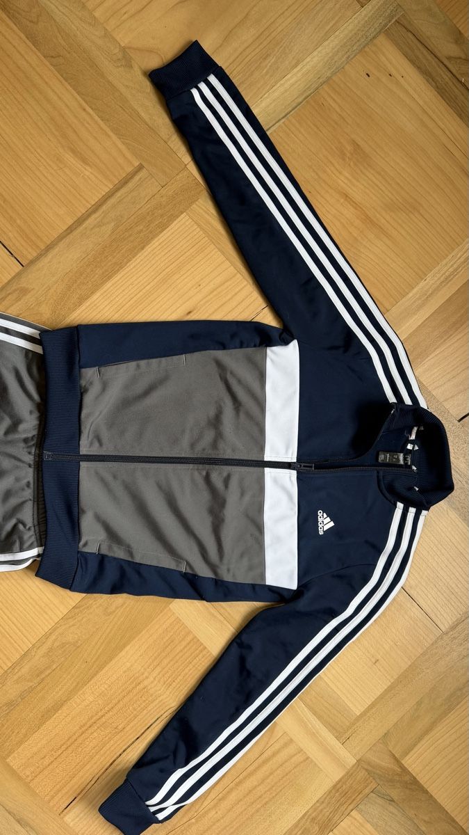 Adidas Completi: Adidas Trainer – Usato da Speicher venduto da kolomak 2