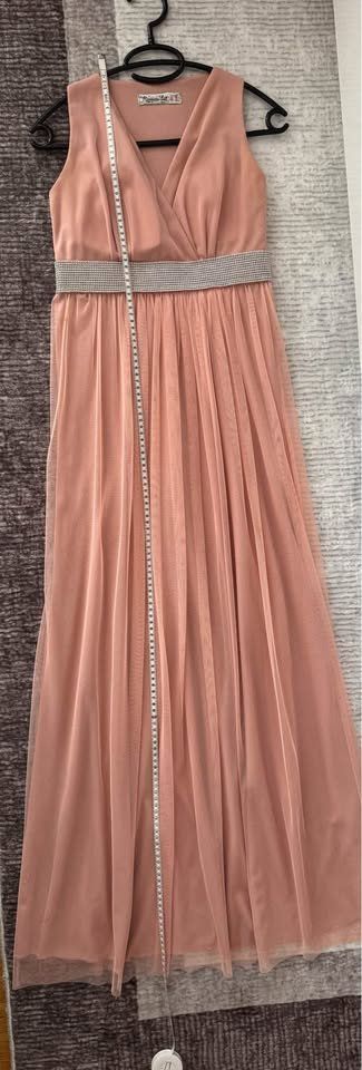 Kleider: Kleid wie neu – Neu (gemäss Beschreibung) aus Dänikon ZH von tug_m9b6 2