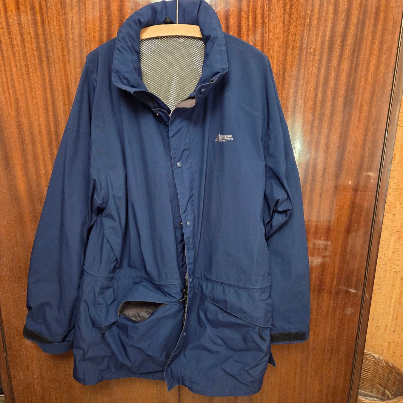 Giacche: Veste GoreTex – Usato da Conches venduto da mrp_qpt5