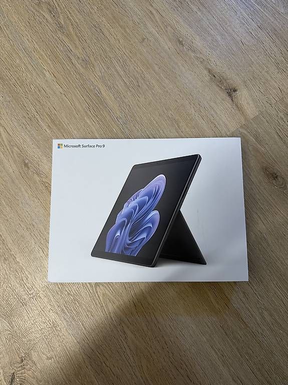 Tablettes PC: Surface Pro 9 – D'occasion à Hinwil par AnabelBurkhalter 2