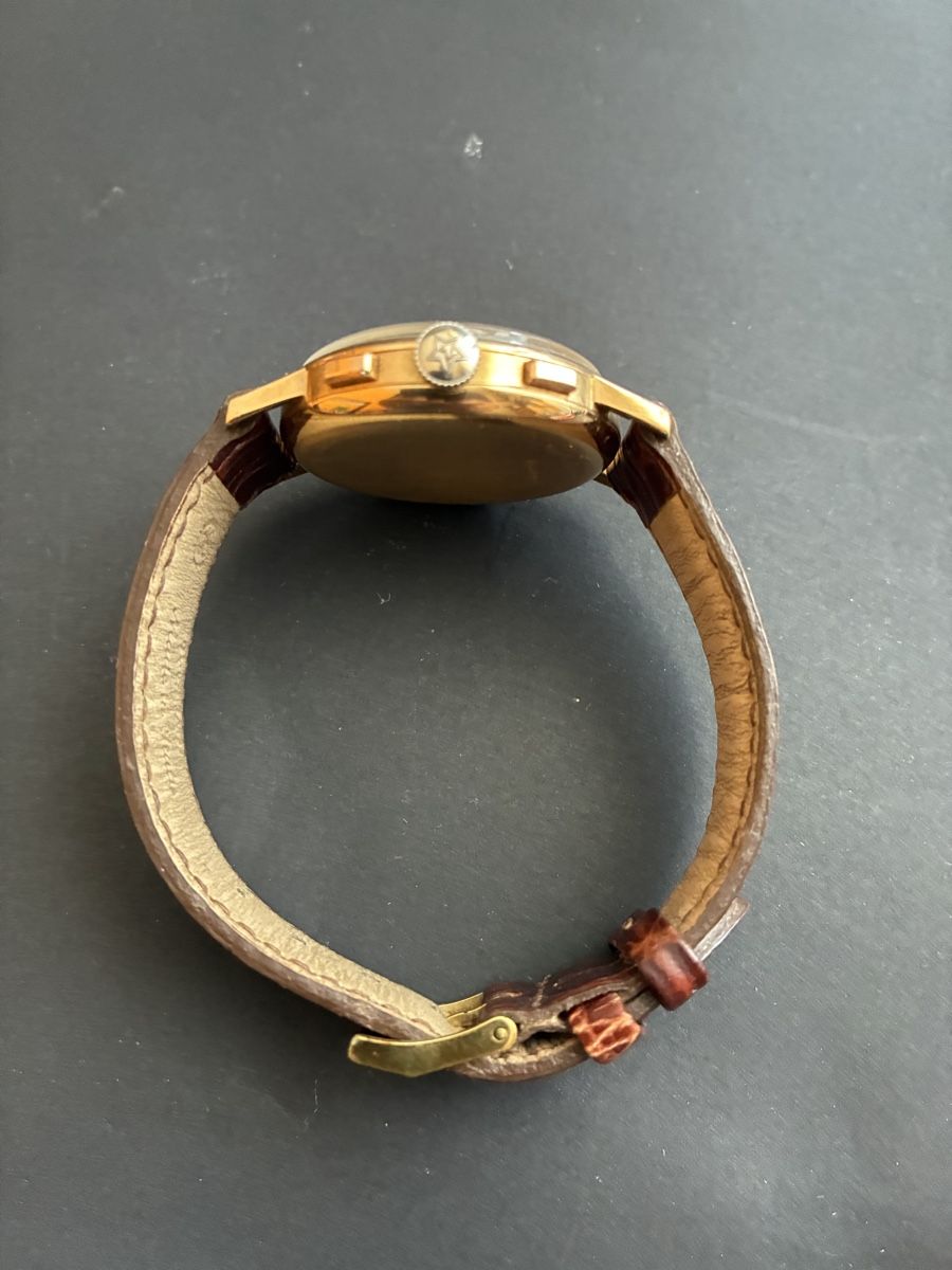 Zenith Uhren: Zenith Vintage Gold – Gebraucht aus Uetikon am SEE von 110tiger 4