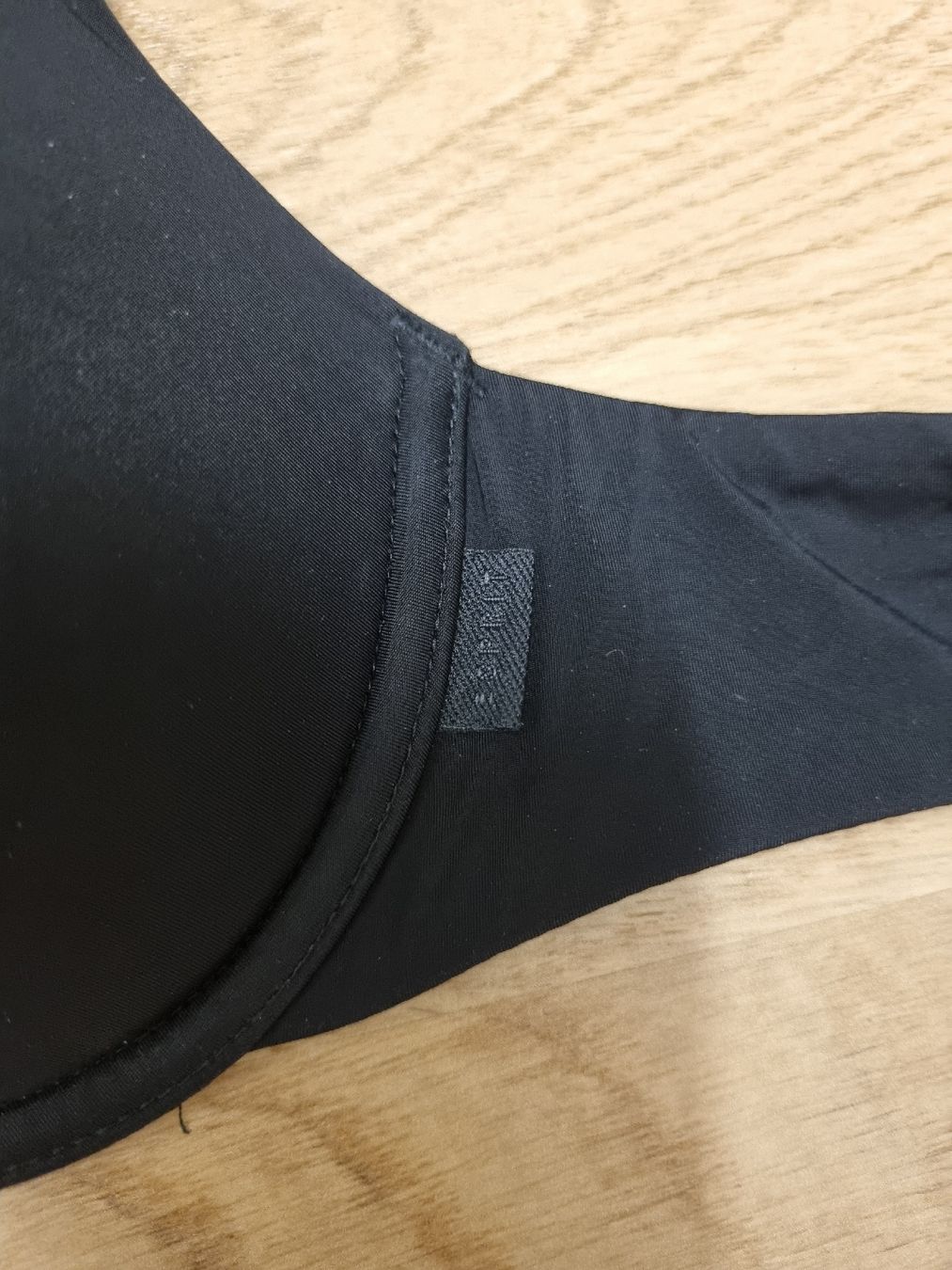 Esprit Sonstige Unterwäsche: Esprit Damen BH schwarz Grösse 75A  – Gebraucht aus Kollbrunn von Tinchjen 2