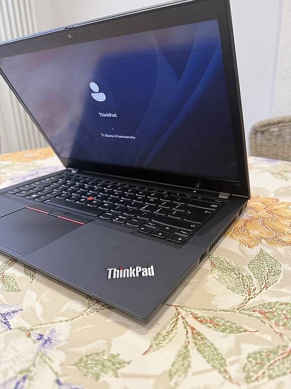 Notebook: Lenovo ThinkPad Gen 2 , CPU Gen 11 – Usato da Morbio Inferiore venduto da Mimmo.