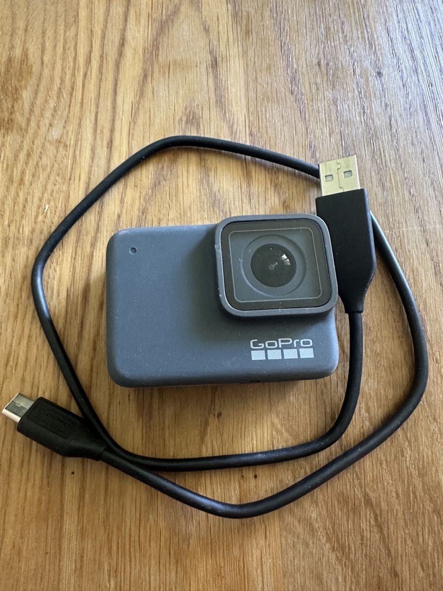 Gopro Action Cam: GoPro Hero 7 Silver Action Kamera – Usato da Emmen venduto da moodle13