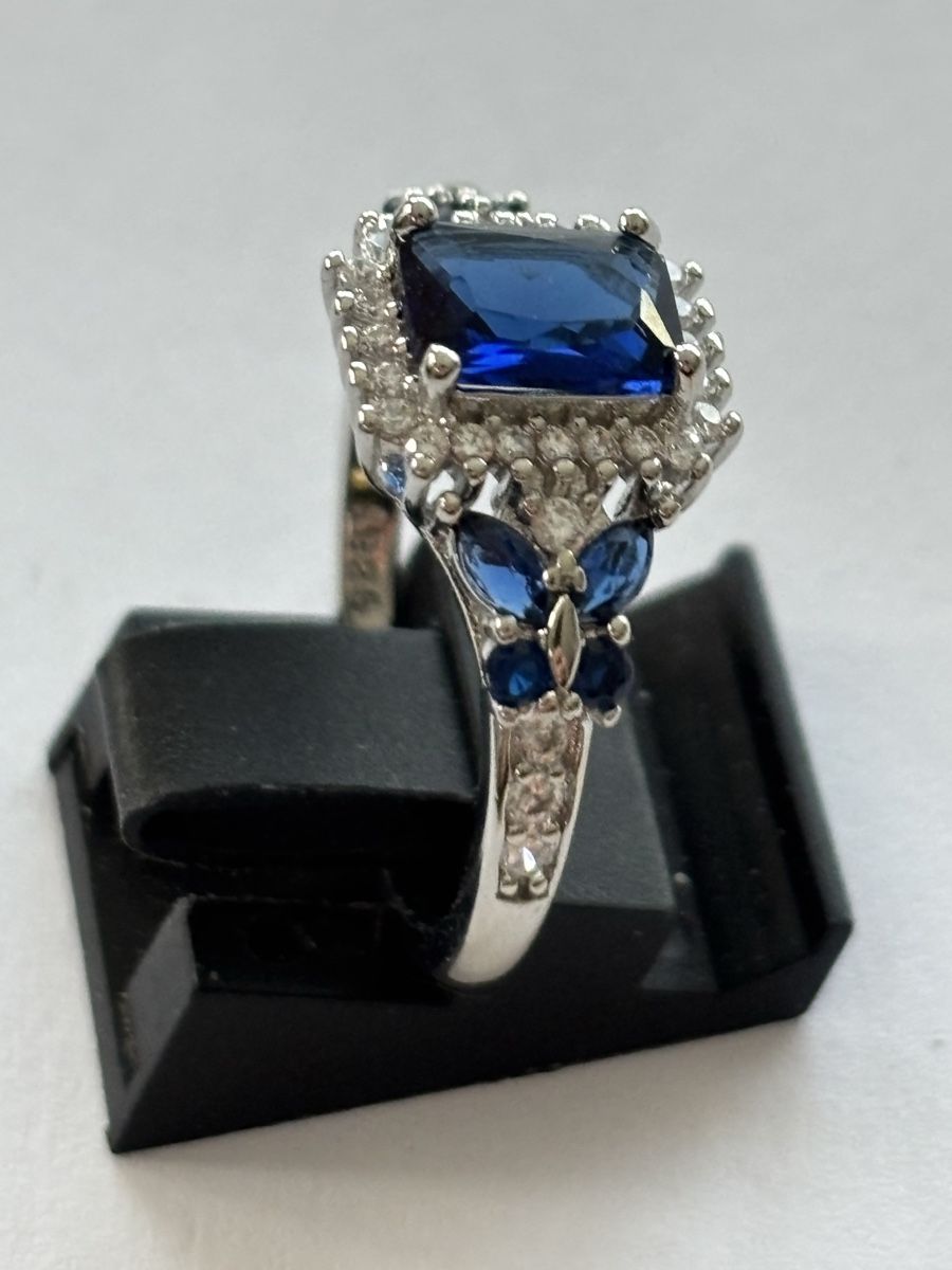 Anelli: Wunderschoener Ring Silber 925 mit  blauem Stein – Usato da Langnau am Albis venduto da flusspflege 3