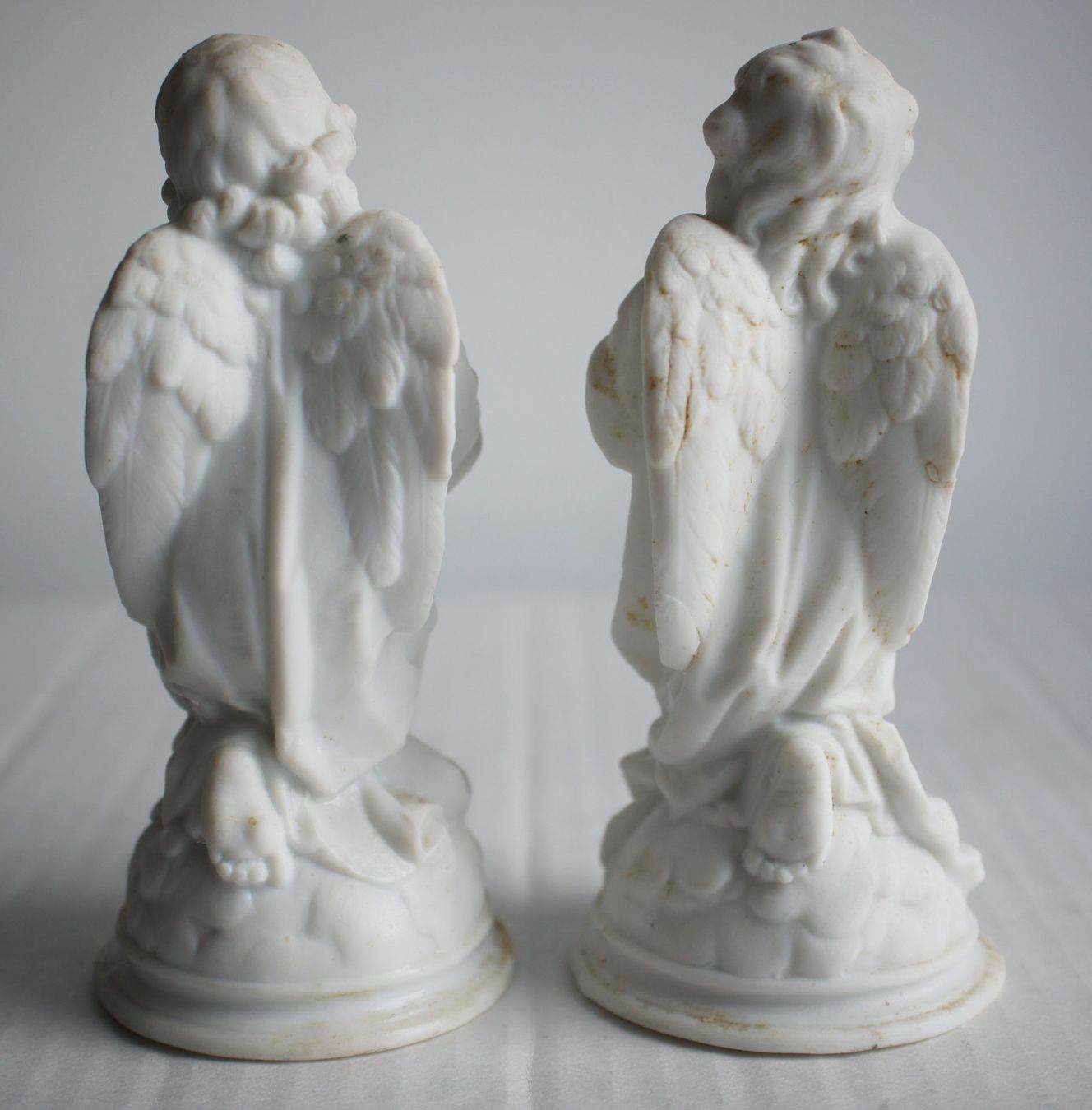Figuren: Zwei sehr alte Schutz-Engel um 1900 – Gebraucht aus Kriens von 1mars10 2