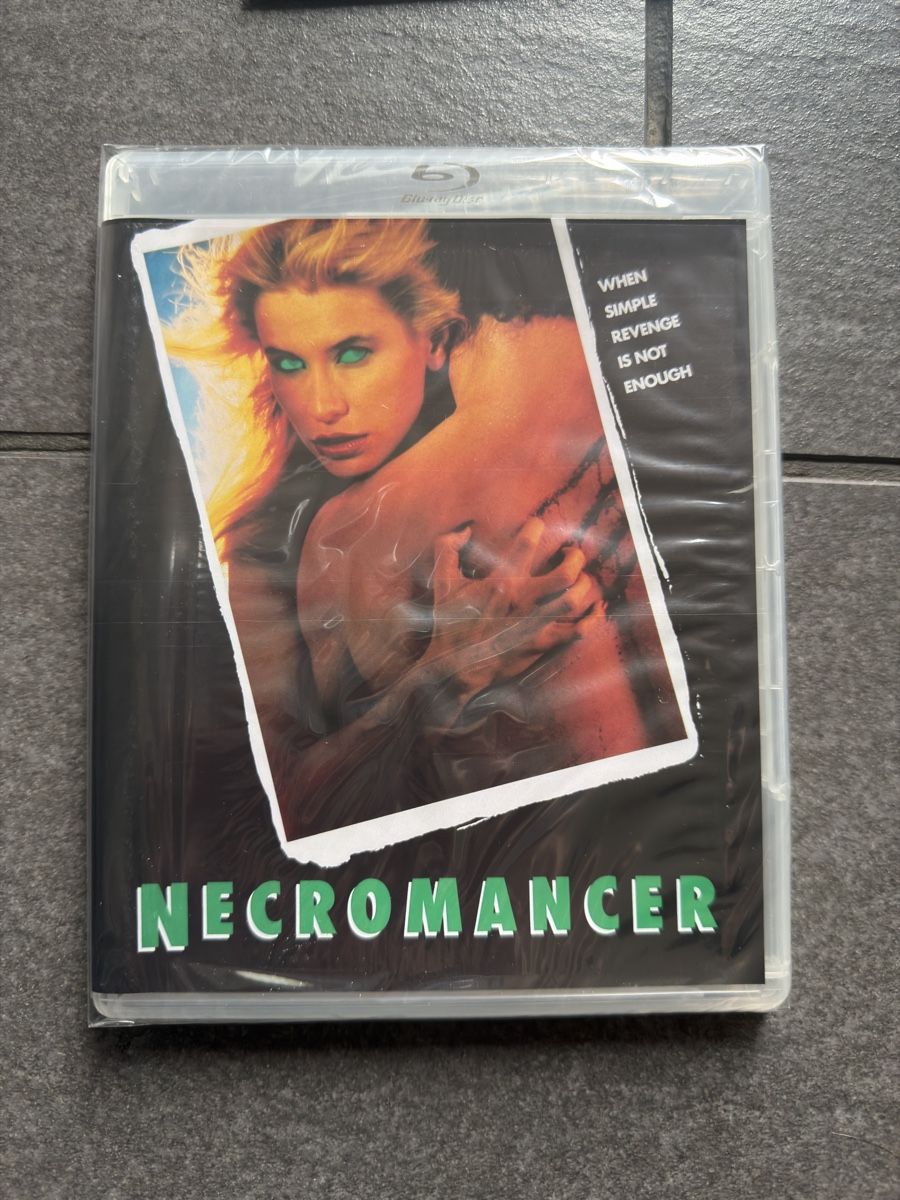 Tutti i DVDs: Necromancer Vinegar Syndrome Blu-ray – Nuovo (secondo la descrizione) da Zürich venduto da cENS0R 3