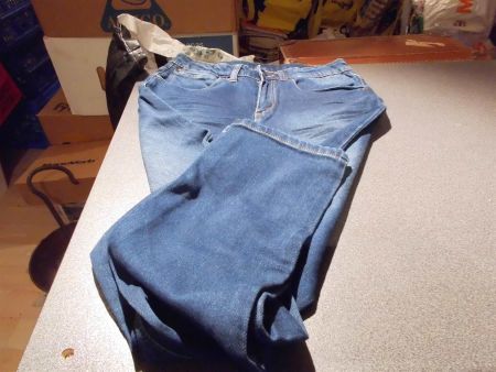 Jeans ca.  Grösse S, dunkelblau