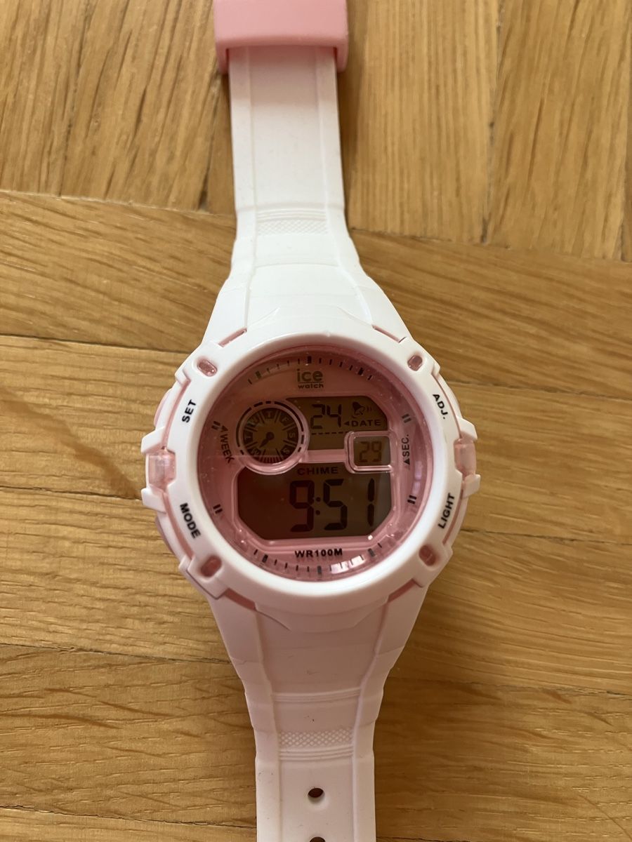 Ice watch Montres: Ice Watch – D'occasion à Bauma par Dolphin3