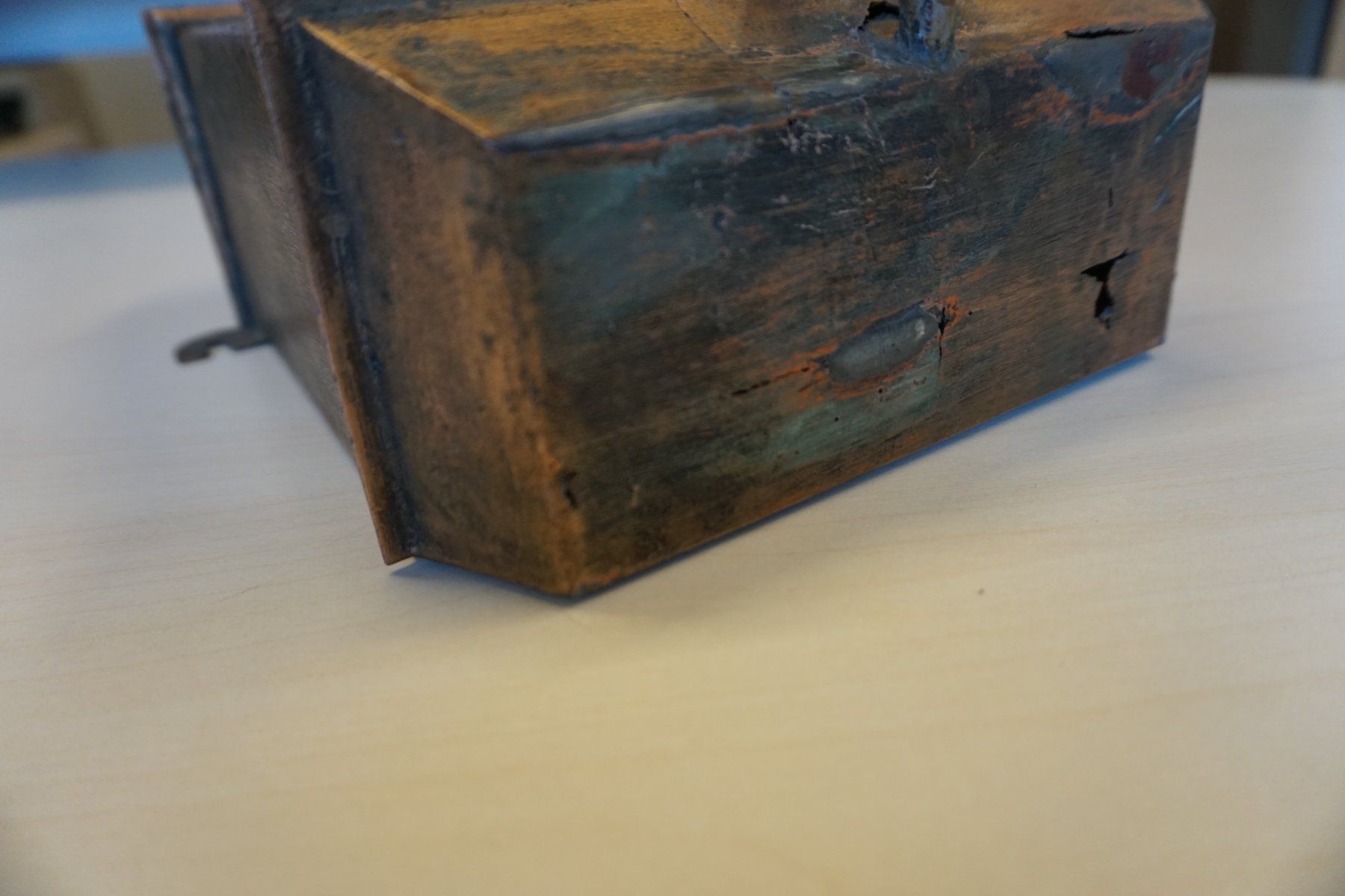 Abbeveratoi e trogoli: Antikes Giessfass – Difettoso da Giswil venduto da sowo60 9