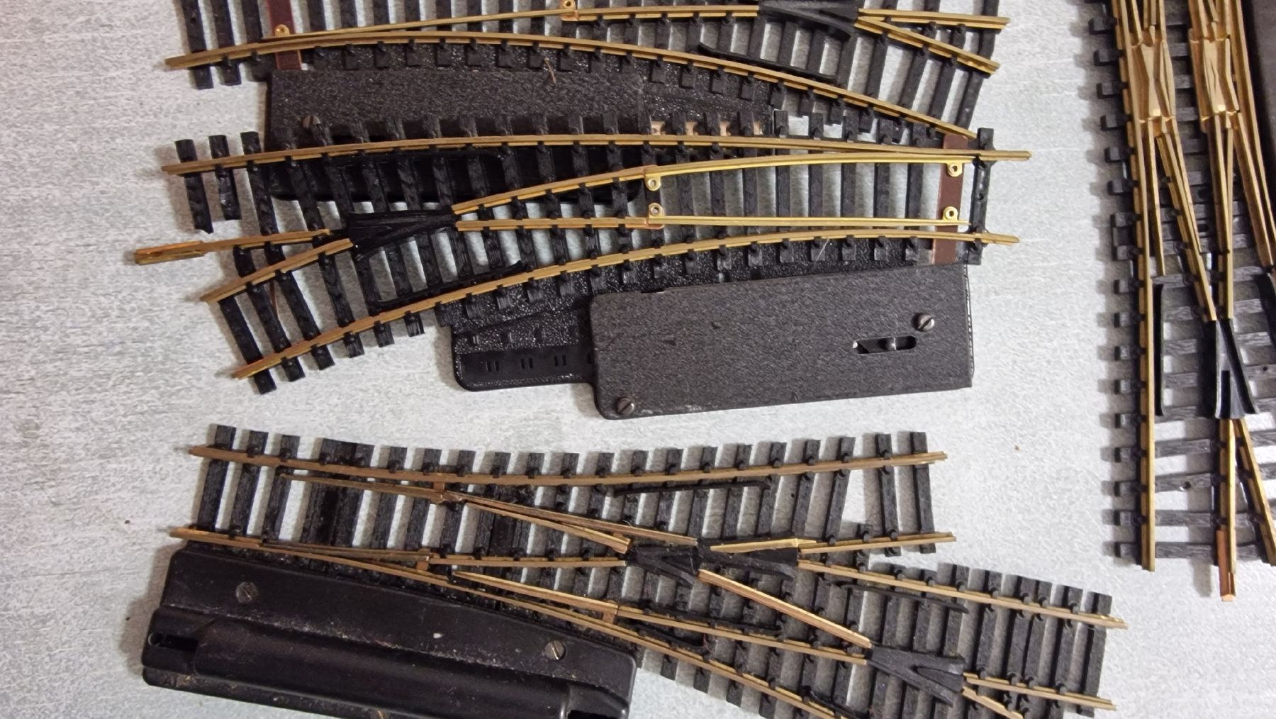 Modellini di ferrovie: Modelleisenbahn Weichen H0 – Difettoso da Hasle LU venduto da luc_9pxg 1