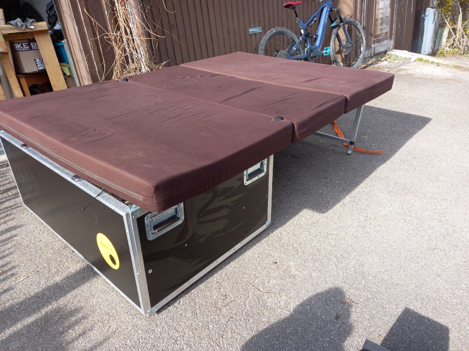 Camping Fahrzeuge: Ququq Campingbox Busbox 2 – Gebraucht aus Hundwil von