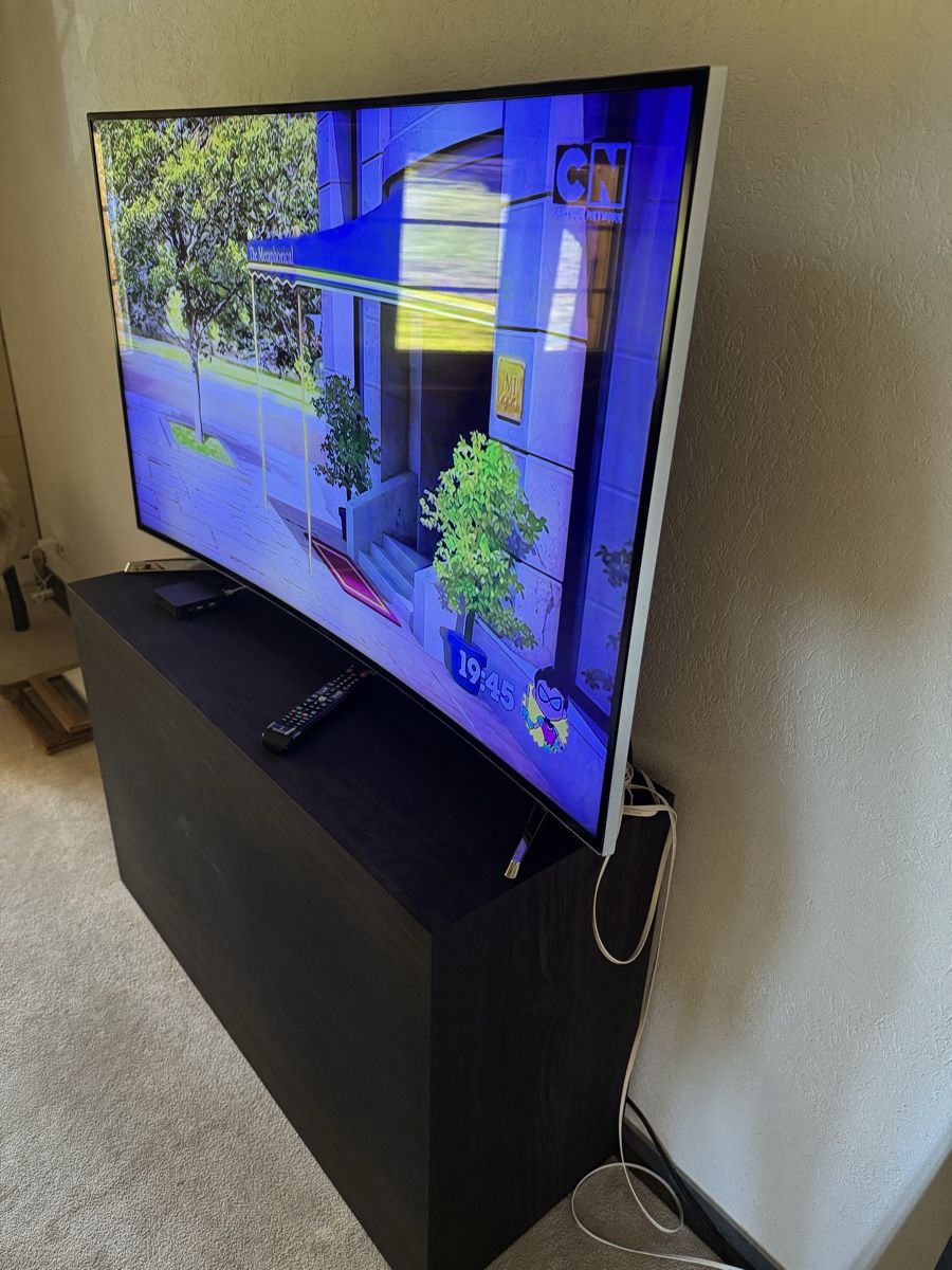 Samsung Televisori: Samsung 65 LED – Usato da Oeschseite venduto da -Luxury-On-Line- 2