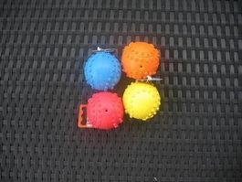 4 x Vollgummi - Noppenball