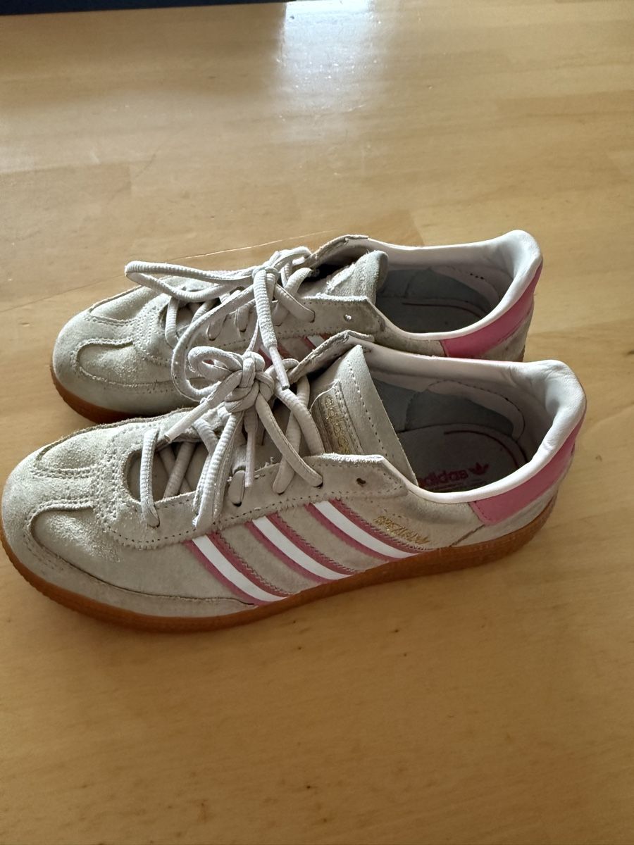 Adidas Scarpe per ragazze: Adidas Spezial Gr.35 – Usato da Samedan venduto da cobol01 1