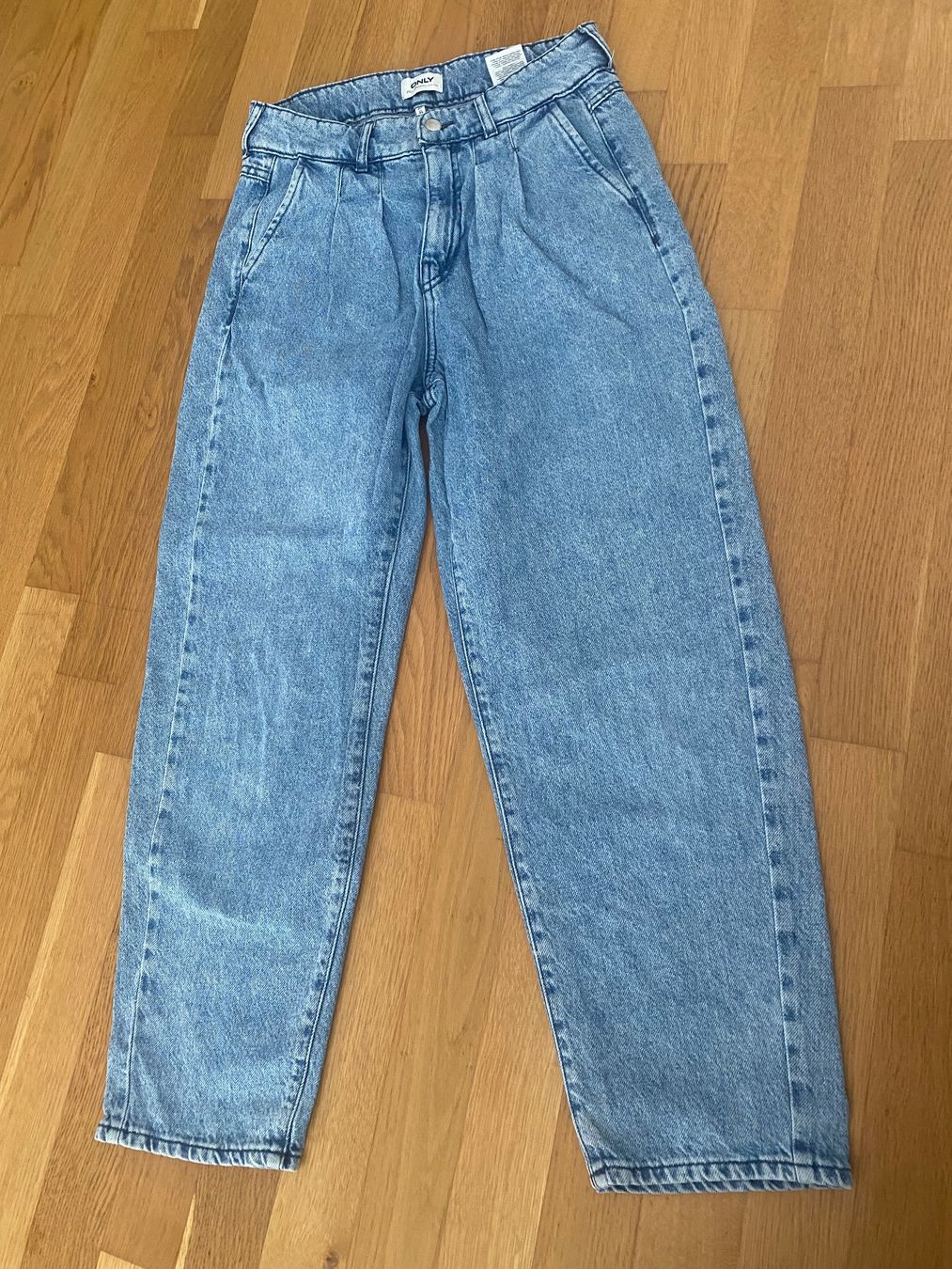 Only Jeans: Jeans Damen von Only – Usato da Riedholz venduto da lenibeni03