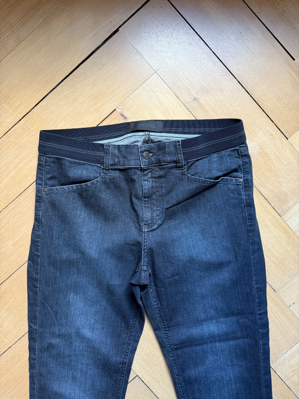Angels Jeans: ANGELS - Jeggings dunkelblau 40 – Usato da Zürich venduto da Diazaio 1