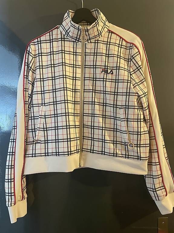 Jacken: FILA Trainingsjacke  – Gebraucht aus Obergösgen von bac_5v67 1
