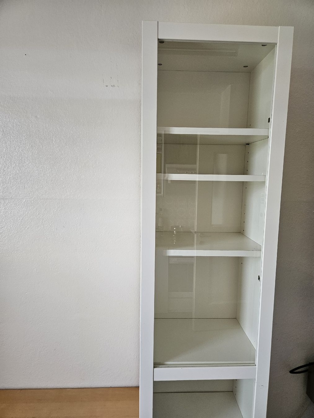 Ikea Vetrine: Ikea Billy Regale mit Glastüren – Usato da Zofingen venduto da AmelaG 3