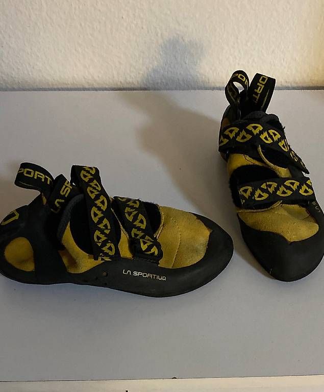 Scarpe da uomo: Kletterschuhe Unisex – Usato da Basel venduto da yil_2yz6 1