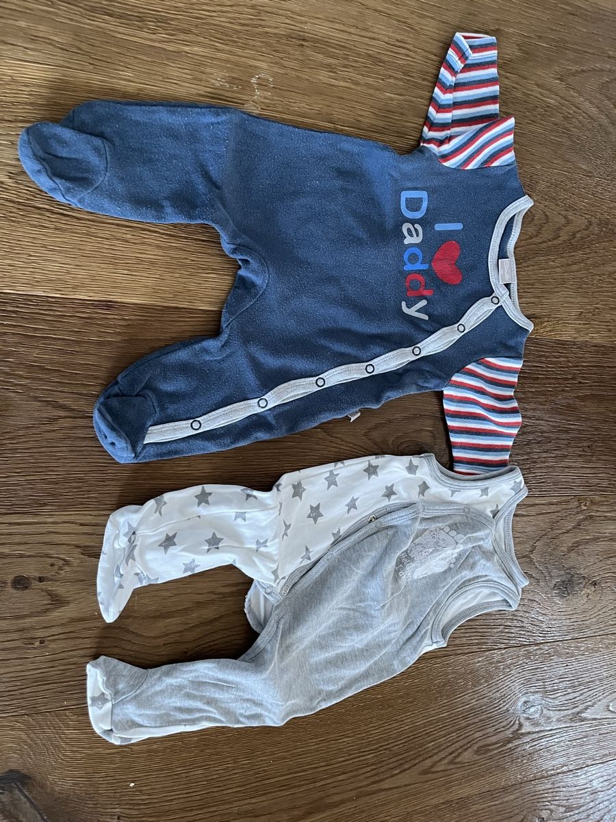 Pigiama & Simili: 2 x Strampler Baby Größe 56 / 62 – Usato da Wolfwil venduto da NewGirl