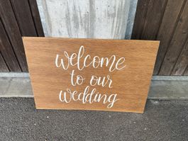 Willkommensschild Hochzeit Holzoptik 62x42cm gebraucht