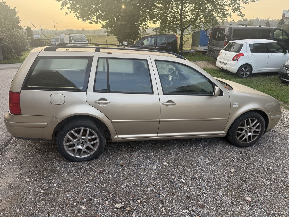 VW Autos: VW Golf Variant – D'occasion à Niederbipp par baggerch 7