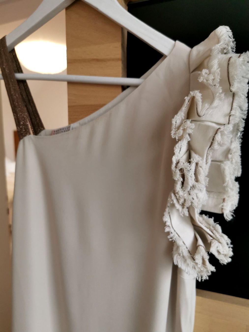 Brunello Cucinelli Vestiti: Brunello Cucinelli langes Abend Kleid – Nuovo (secondo la descrizione) da Zollikon venduto da Oksana206 1