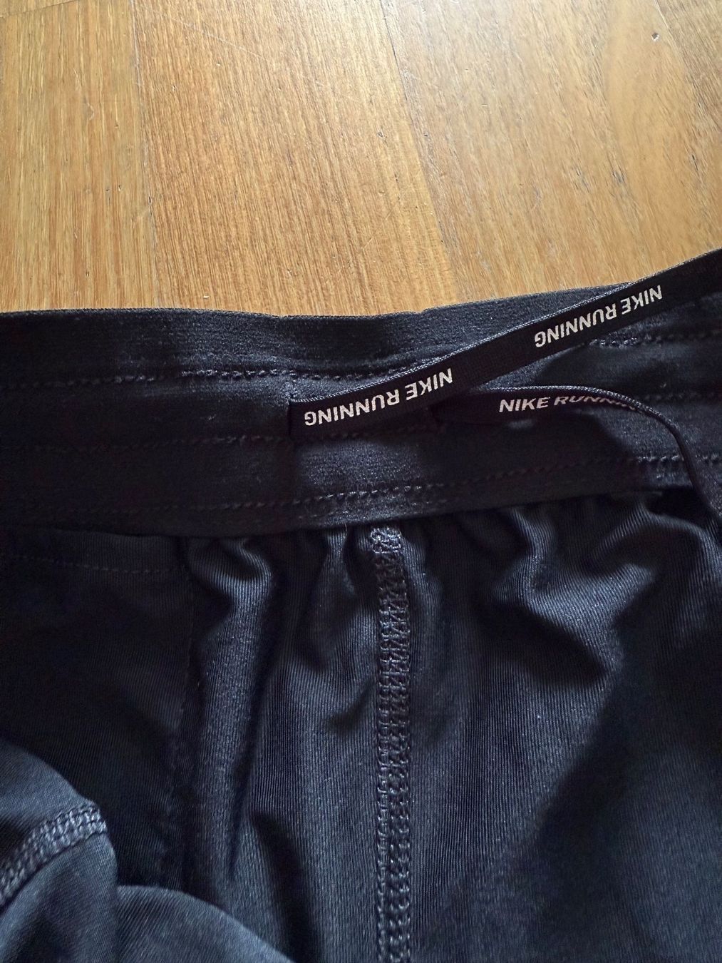 Nike Pantaloni: Nike Shorts DRI-FIT 2 in 1 – Nuovo (secondo la descrizione) da Uster venduto da Blondii03 3